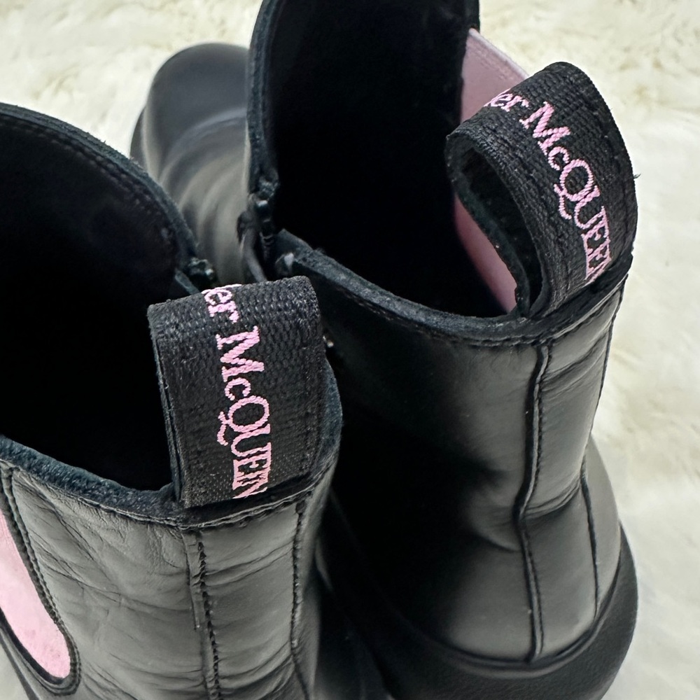 ALEXANDER MCQUEEN
Ankle boots-Girls - Picture 5 of 13